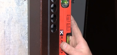 Монтаж квартирной двери с антивандальным покрытием в Одинцово